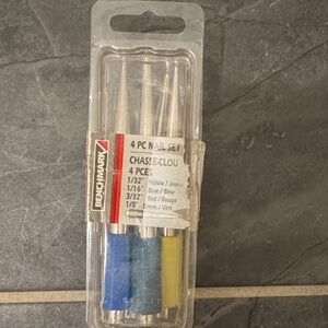 Bench 4-Piece Nail Set with Blue, Yellow, Green Handles